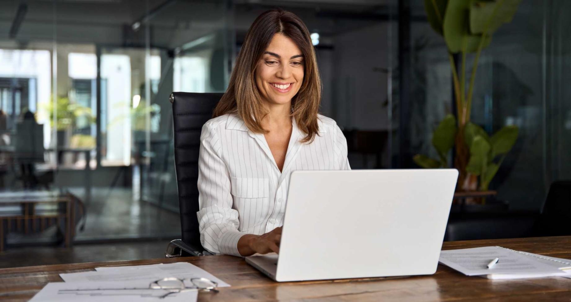 Sesiune practică de ajustare bugetară cu planificări detaliate și instrumente financiare